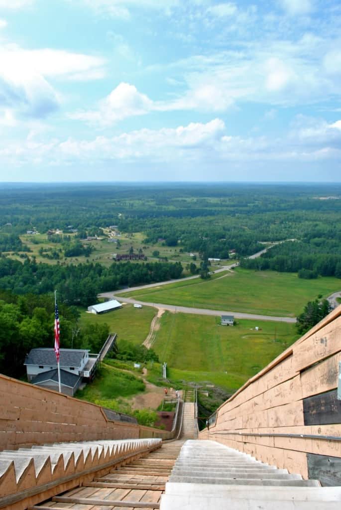 Pine Mountain Ski &Amp; Golf Resort - Ski Jump - Iron Mountain, Michigan