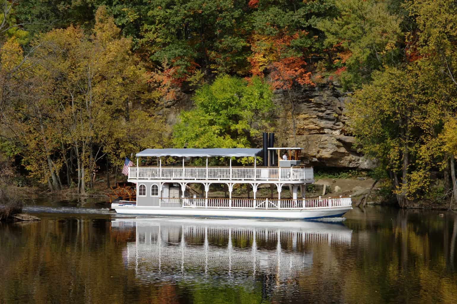 Fall in Grand Ledge - Awesome Mitten