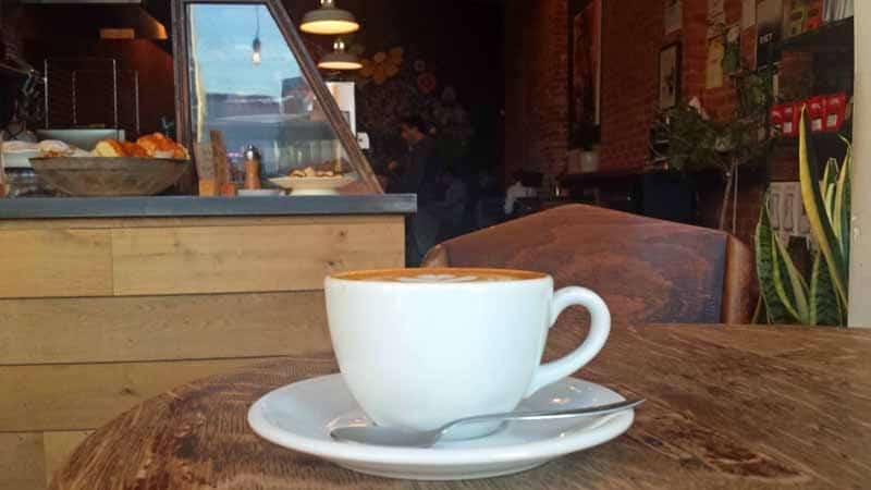 En - Hanging Out In Detroit Coffee Shops And Their Neighborhoods