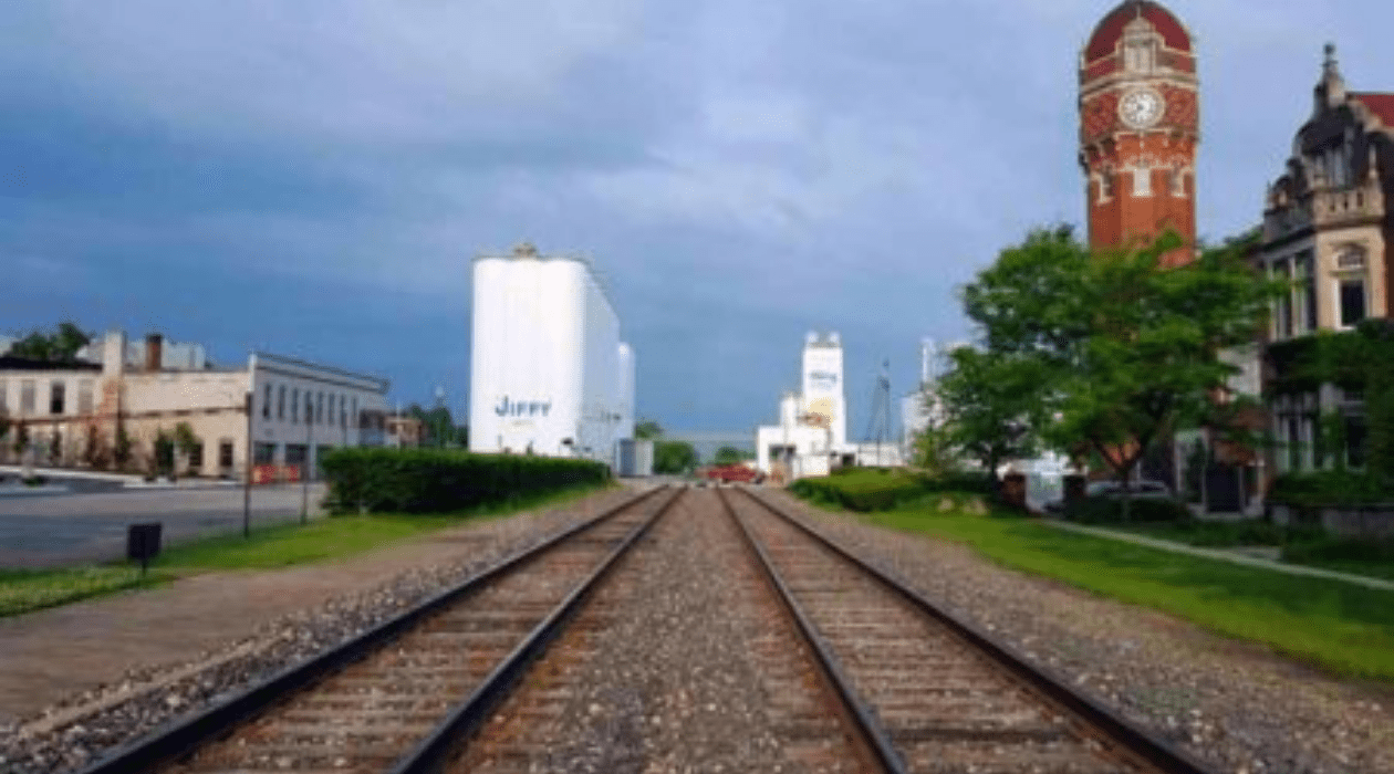 8 Epic & Best Antique Stores in Michigan MidMichigan Antique Shops