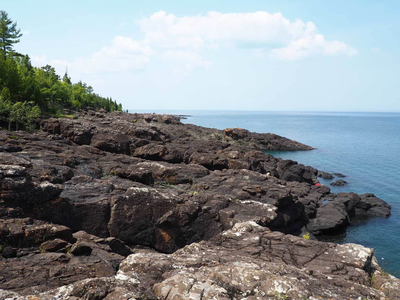 Black Rocks At Presque Isle Park - #Mittentrip Marquette - The Awesome Mitten