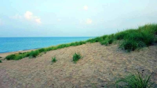 A Summer Lake Michigan Road Trip, Ludington to Frankfort - The Awesome Mitten