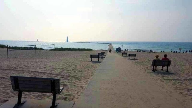 A Summer Lake Michigan Road Trip, Ludington to Frankfort - The Awesome Mitten