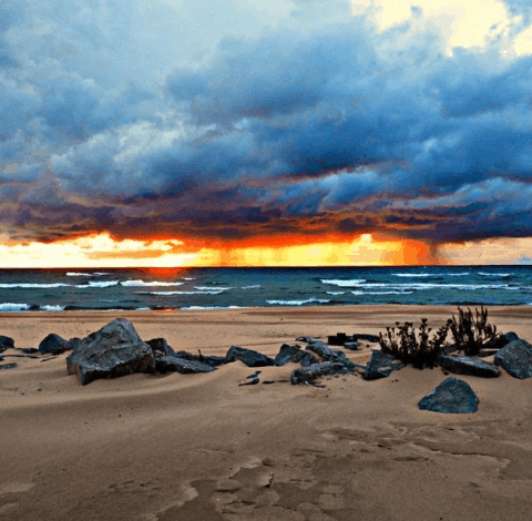 5 Spectacular Places To Watch a Sunset In Michigan