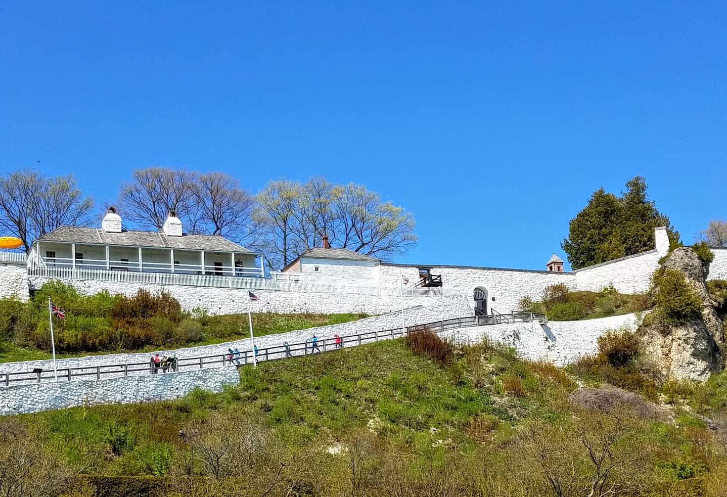 Fort Mackinac: Michigan's Former Gateway - The Awesome Mitten Fort Mackinac: Michigan's Former Gateway - The Awesome Mitten