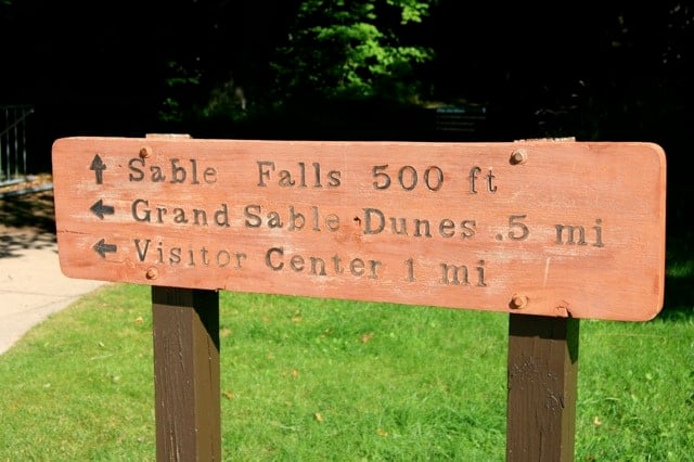 Sable-Falls-Sign