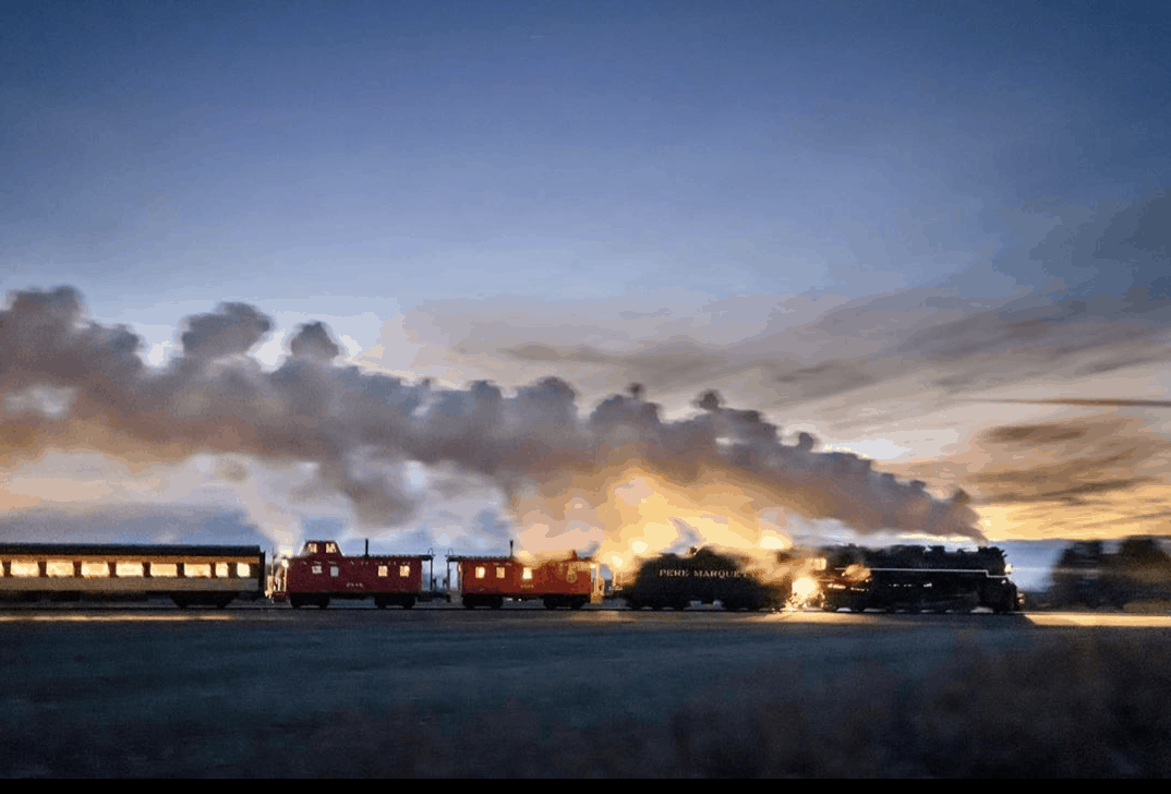 color tour train ride in michigan