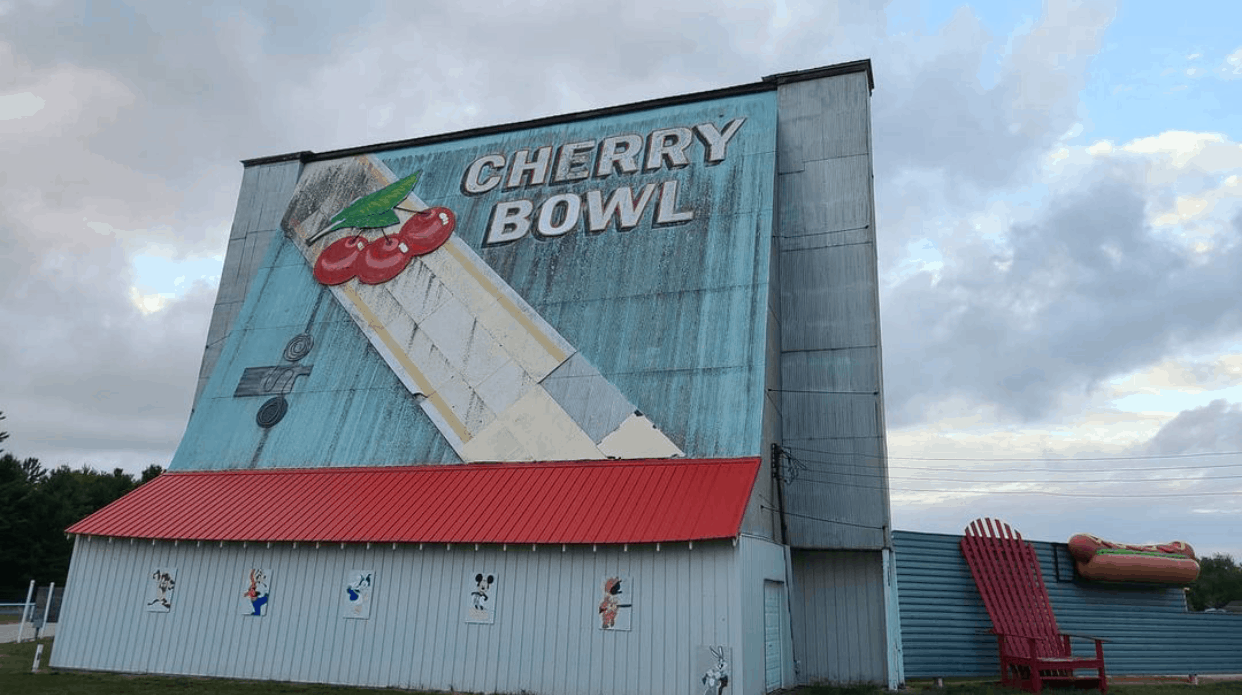 Cherry Bowl Drive-In Movie Theater In Honor, Mi