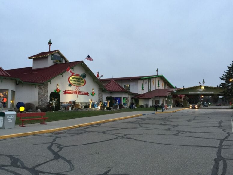 Bronner's Christmas Wonderland, Frankenmuth - Spring In East Michigan