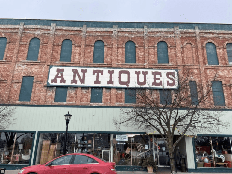Bay Antique Center, Bay City - Spring In East Michigan