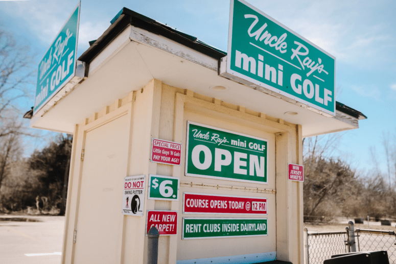 Mini Golf Hub And Entrance Booth