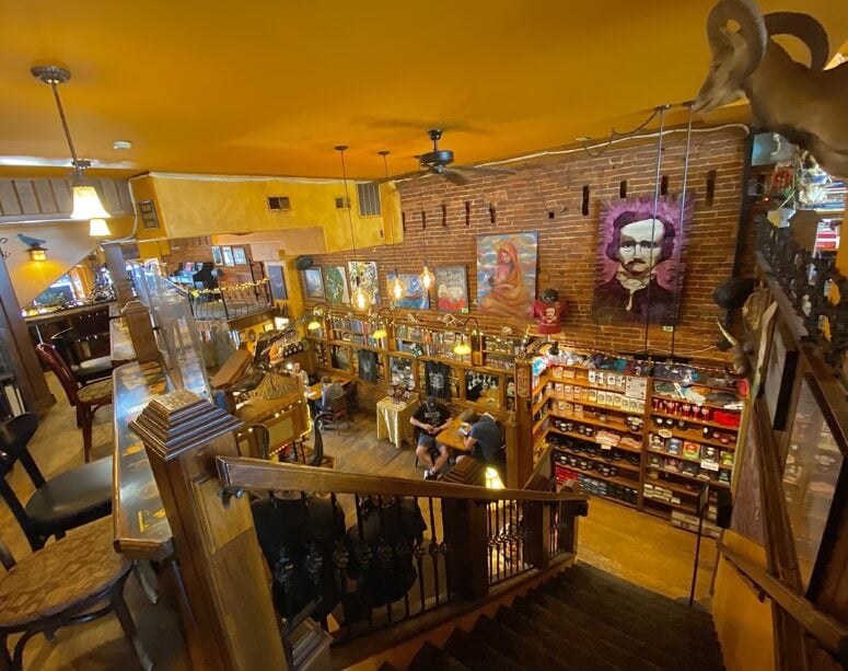 Raven Cafe - Port Huron