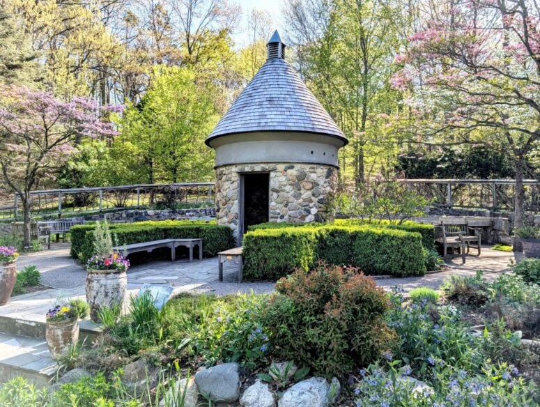 Fernwood Botanical Garden