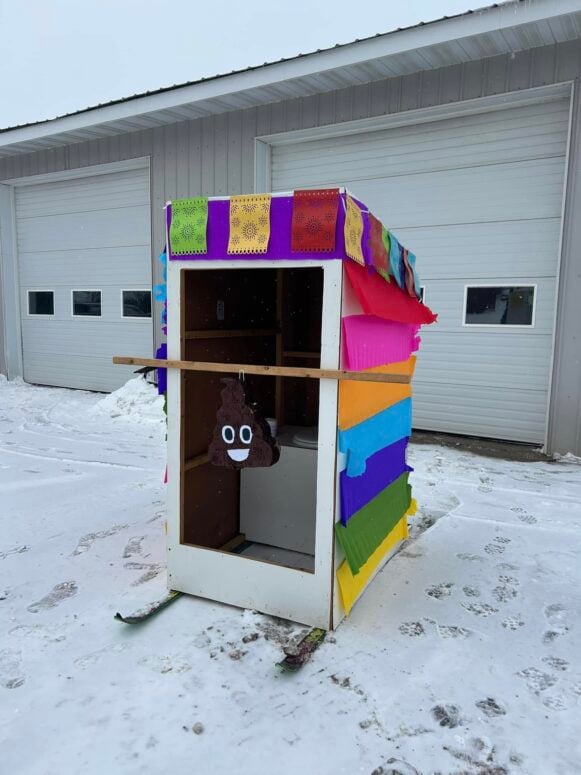 Outhouse Classic-Trenary