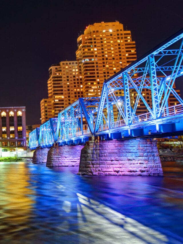 5 BEST Things to Do in Grand Rapids Michigan This Fall