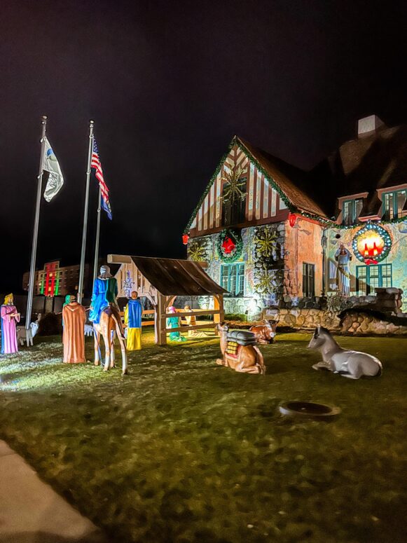 Midland Holidays Courthouse