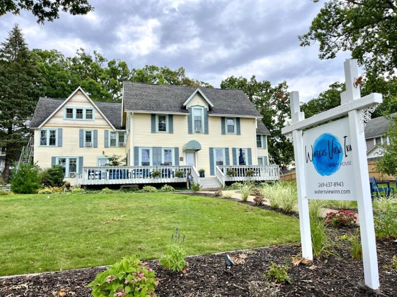Waters View Inn, South Haven