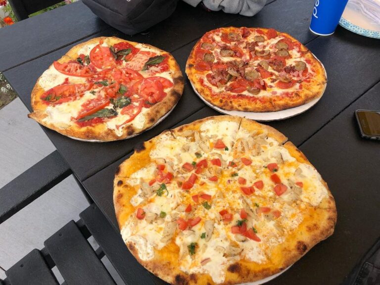 14 BEST Local Restaurants in Munising Michigan [NEW 2026]