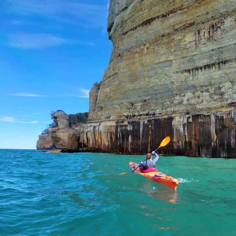 Kayaking-Munising-Pictured Rocks