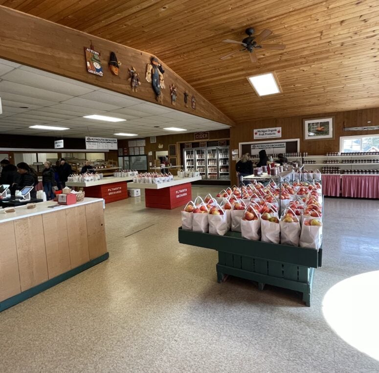 Plymouth Orchards