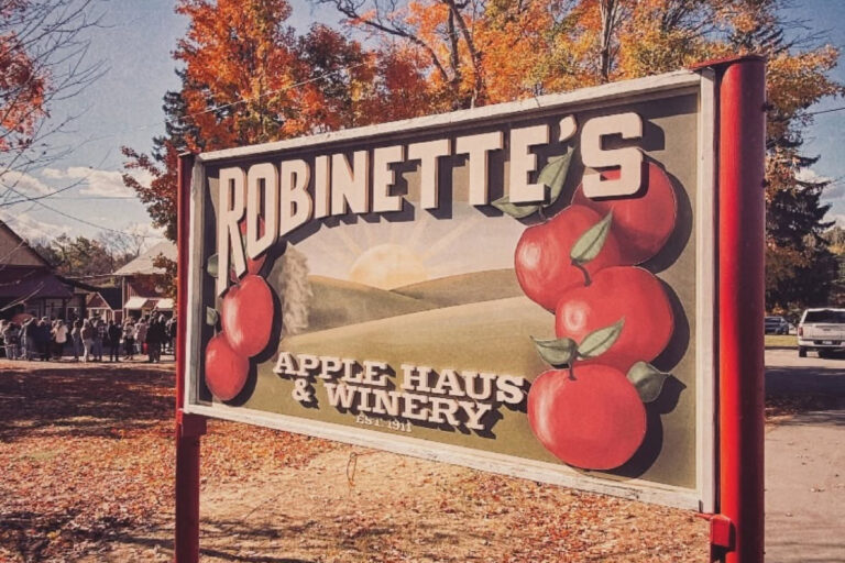 Robinette's Apple Haus & Winery in Grand Rapids Michigan