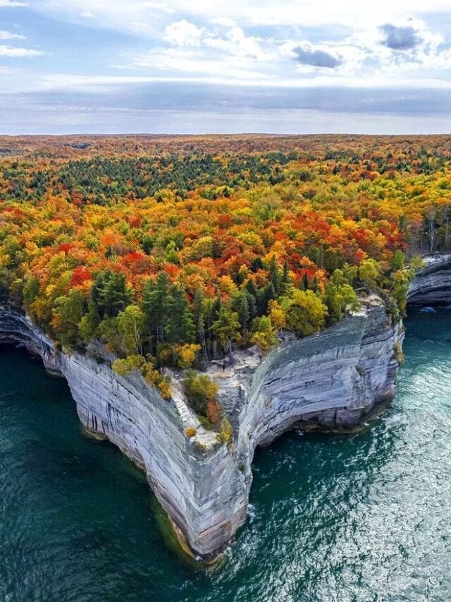 Pictured Rocks National Lakeshore-Munising-Fall
