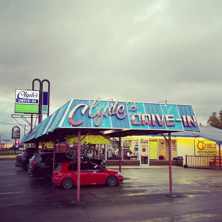 Clyde's Drive In-St. Ignace