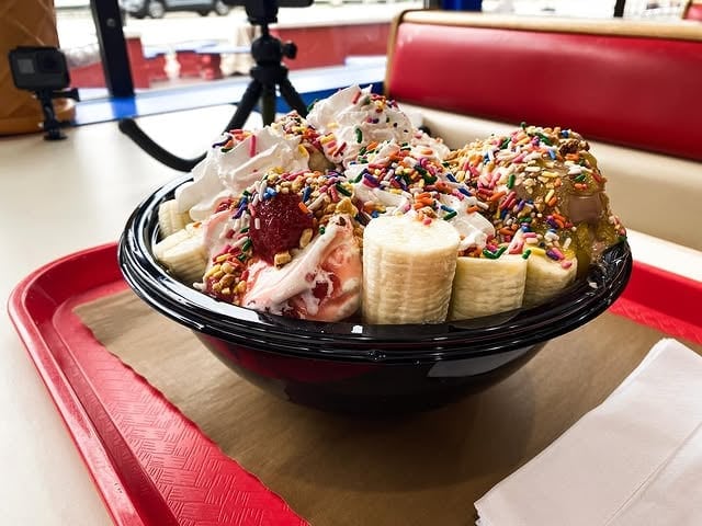 Five Pound Banana Split Challenge