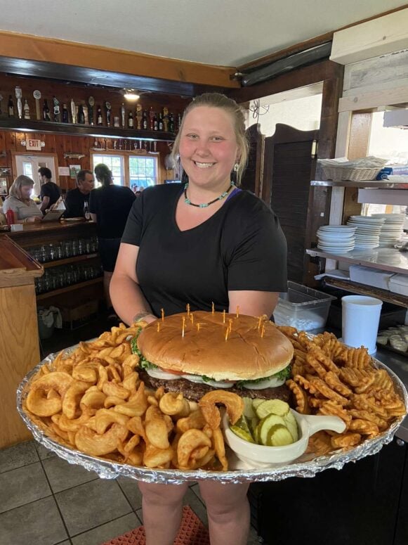 Hoppies Tavern On Burt Lake
