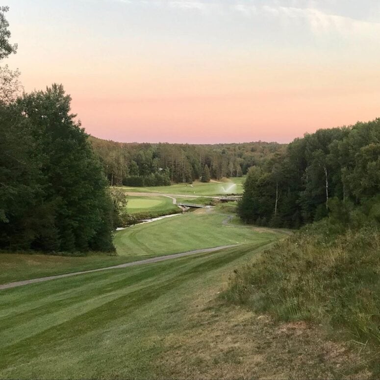 Gladstone Golf Course-Gladstone