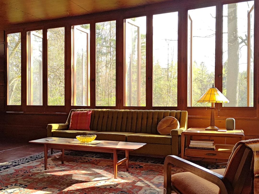Explore Architectural Masterpieces at Frank Lloyd Wright Houses in Michigan