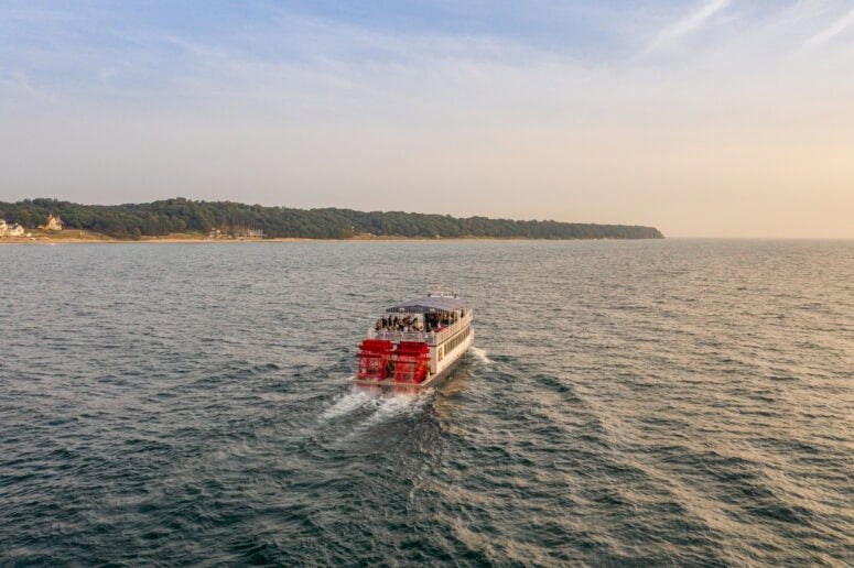Star Of Saugatuck