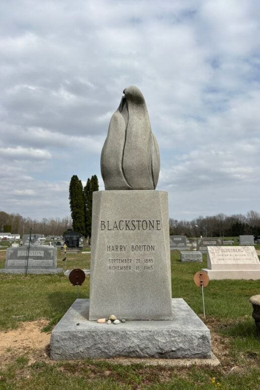 Grave Marker For Harry Blackstone, Sr. In Colon, Michigan.