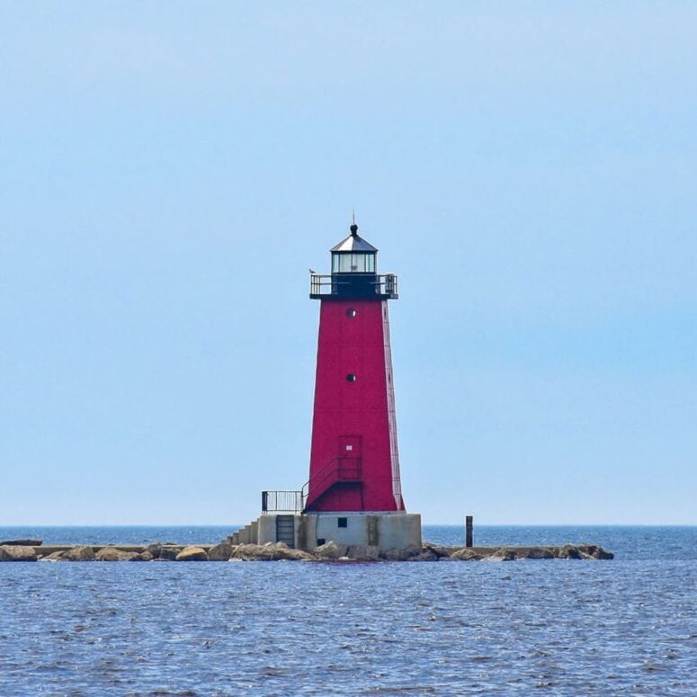 Manistique East Breakwater Lighthouse