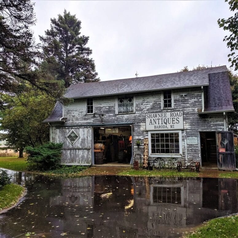 Shawnee Road Antiques-Baroda