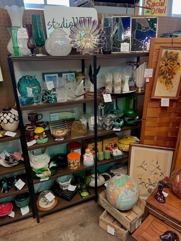 Sinclair Antiques-Clawson