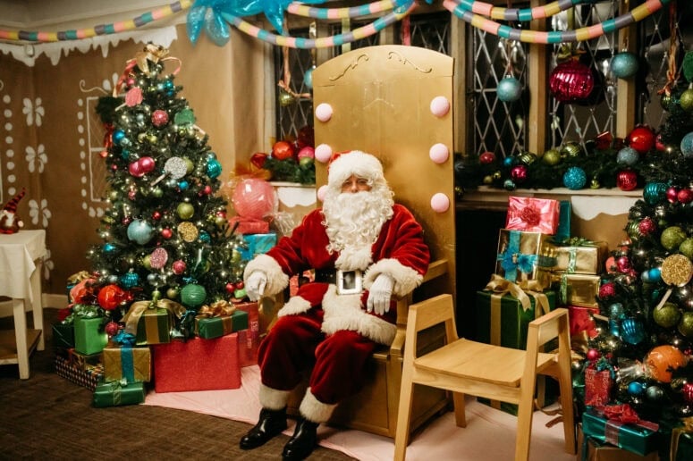 Home For The Holidays At Ford House