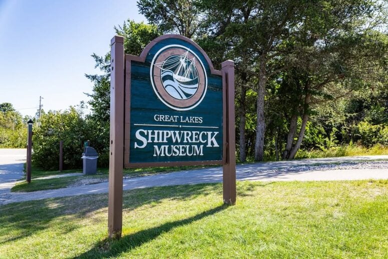 Great Lakes Shipwreck Museum