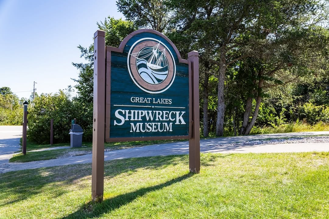 6 Reasons to Visit Great Lakes Shipwreck Museum at Whitefish Point This ...