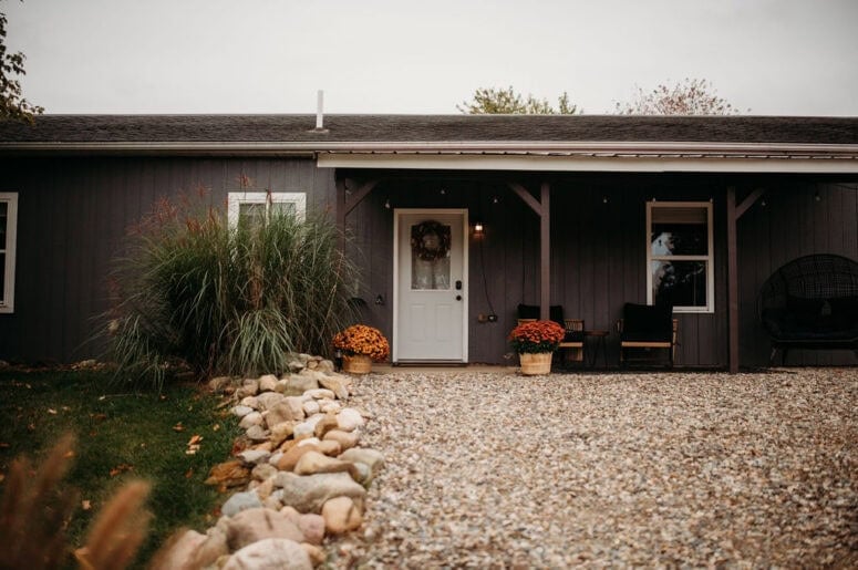 Top Northfarthing Farms Cottage Jonesville Michigan Low Straight Front Horizontal