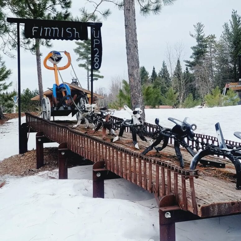 Lakenenland Sculpture Park