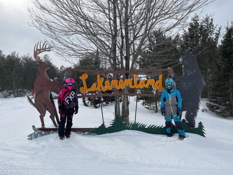 Lakenenland Sculpture Park