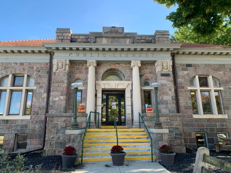 Hudson Carnegie District Library