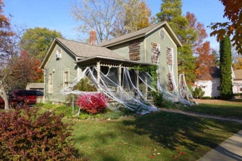 Terror On Tillson Street
